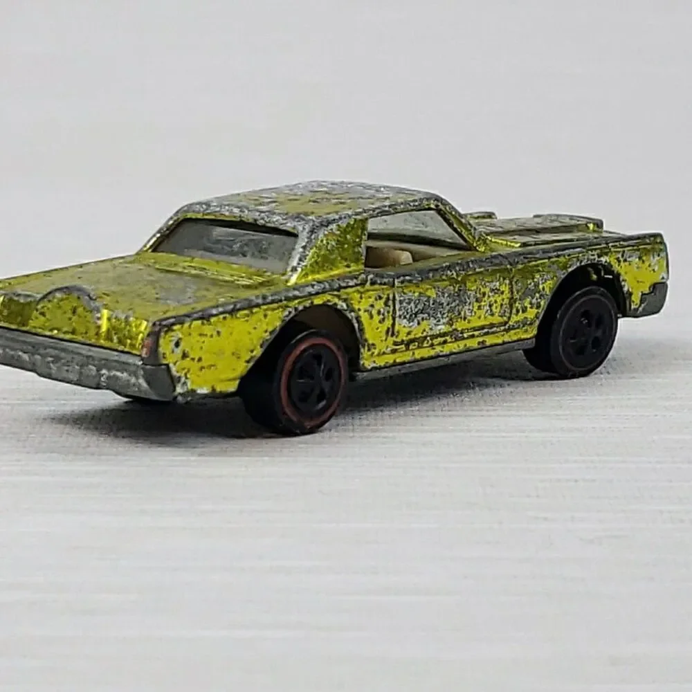Mattel RedLine Hot Wheels Custom Continental Mark III Antifreeze Car Toy- Flaws